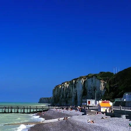 Res Normandie Les Roses For 4 People Hébergement de vacances