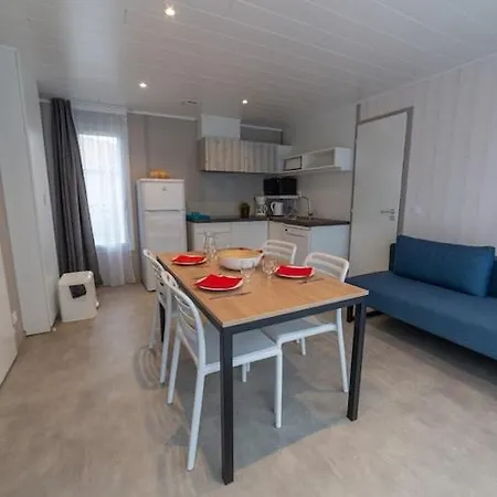 Hébergement de vacances Res Normandie Les Roses For 4 People *